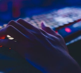 Standard Bank seamlessly transitions to cloud  